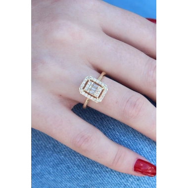 Gold Renk Baget Zirkon Taşlı Kadın Yüzük