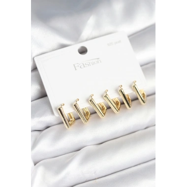 Gold Renk Kare Model Pirinç 925 Ayar Gümüş Çivili Kadın Küpe Seti