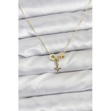 Gold Renk Pirinç Minimal Charmlı Kadın Kolye