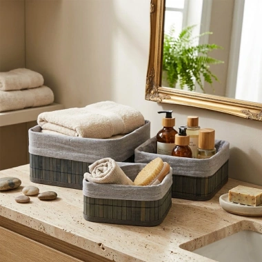 GRİ 3 BOY KARE BAMBU KENAR ORGANİZER SEPET AHŞAP ALTLIK - BEZLİ 17X21X25CM (5468)