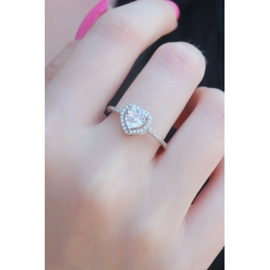 Gümüş Renk Zirkon Taşlı Kalp Model Charm Pirinç Kadın Yüzük