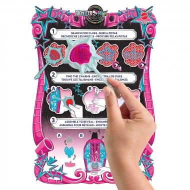 JBG79 Monster High Skulltimate Secrets
