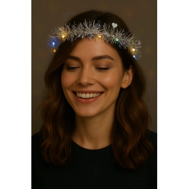 Kalp Püsküllü Gece Parıltısı 3 Modlu Led39li Işıklı Taç Gümüş Renk