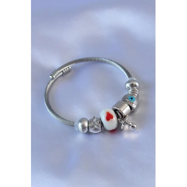 Kalp ve Nazar Boncuk Detaylı Charm Kadın Bileklik