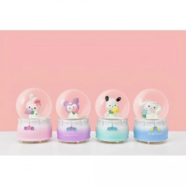 Kuromi Işıklı Kar Küresi 7 Cm