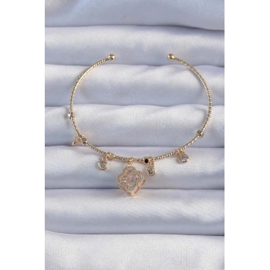 Mey İthalat® Pirinç Altın Renk Zirkon Taşlı Yonca Model Charm Bileklik