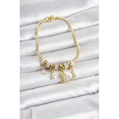 Mey İthalat® Pirinç Gold Renk Charmlı Kadın Bileklik