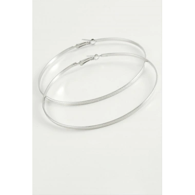 Noktalı Metal Halka Küpe 8-10 cm
