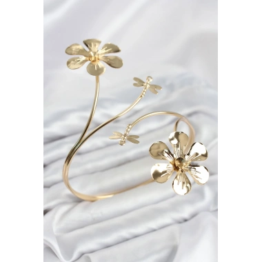 Pazu Bileklik Gold Renk Pirinç Çiçek Model