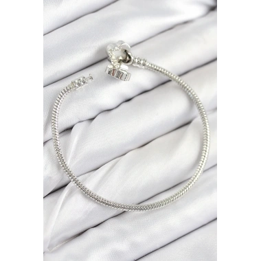 Pirinç Charm Zirkon Taşlı Yonca Model Gümüş Renk Kadın Bileklik
