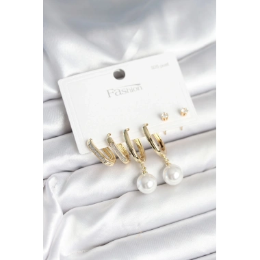 Pirinç Gold Renk İnci Detaylı 925 Ayar Gümüş Çivili Kadın Küpe Seti