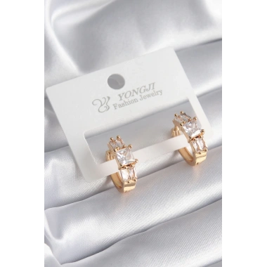 Pirinç Gold Renk Kare Zirkon Taşlı Kadın Küpe