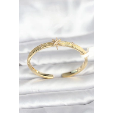 Pirinç Gold Renk Kutup Yıldızı Model Kadın Kelepçe Bileklik