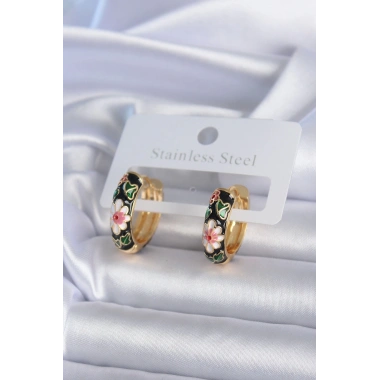 Pirinç Gold Renk Siyah Çiçek İşleme Kadın Küpe