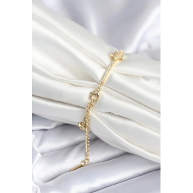 Pirinç Gold Renk Yıldız Model Kadın Bileklik