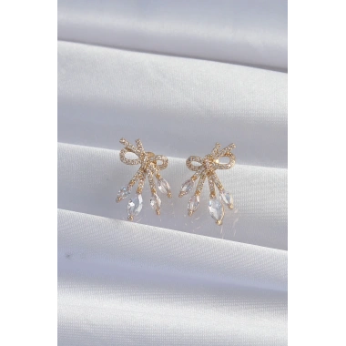 Pirinç Gold Renk Zirkon Taşlı Fiyonk Küpe