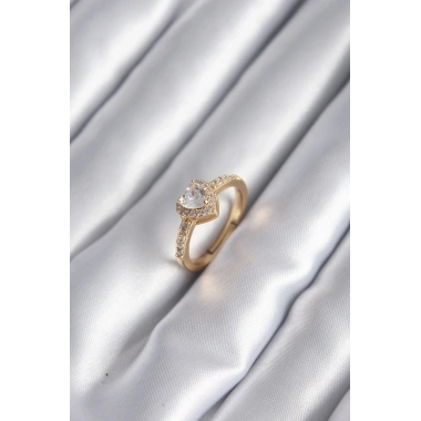 Pirinç Gold Renk Zirkon Taşlı Kalp Charm Model Kadın Yüzük