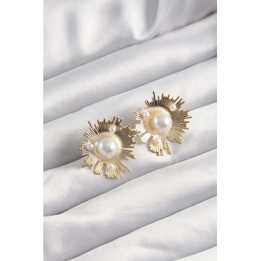 Pirinç Gold Renk Zirkon Taşlı Parlayan İnci Taneleri Küpe