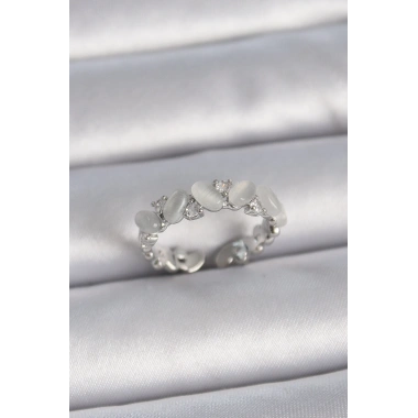 Pirinç Gümüş Renk Ayarlanabilir Zirkon Taşlı Beyaz Mineli Model Kadın Yüzük