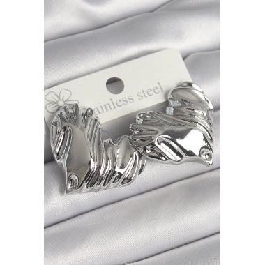 Pirinç Gümüş Renk İşlemeli Kalp Model Kadın Küpe