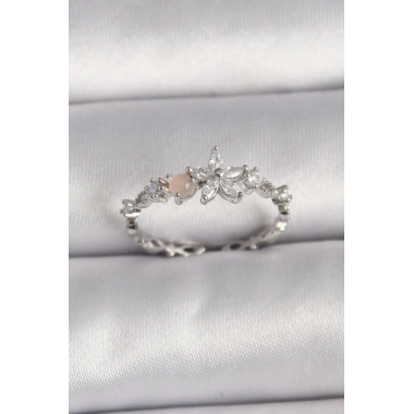 Pirinç Gümüş Renk Zirkon Taşlı Çiçek Model Ayarlanabilir Yüzük