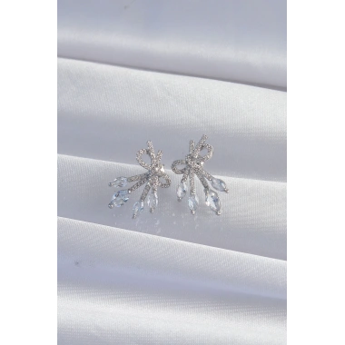 Pirinç Gümüş Renk Zirkon Taşlı Fiyonk Küpe