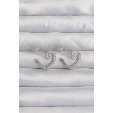 Pirinç Gümüş Renk Zirkon Taşlı Kıvrımlı Yarım Kalp Küpe