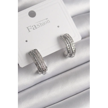 Pirinç Gümüş Renk Zirkon Taşlı Yarım Halka Model Kadın Küpe