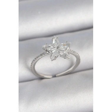 Pirinç Gümüş Renk Zirkon Taşlı Yıldız Model Ayarlanabilir Kadın Yüzük