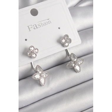 Pirinç Gümüş Renk Zirkon Taşlı Yonca Model Kadın Küpe