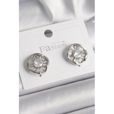 Pirinç Gümüş Renk Zirkon Taşlı Yonca Model Kadın Küpe