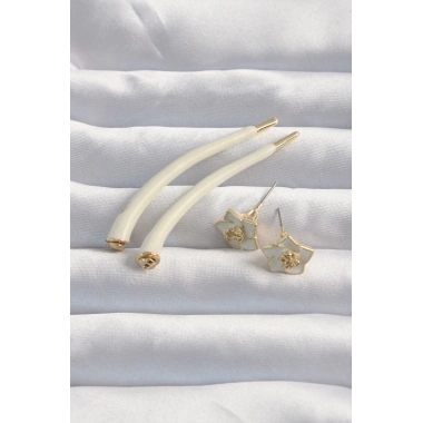 Pirinç Krem Renk Botega Küpe