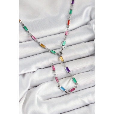 Pirinç Renkli Zirkon Taşlı Dikdörtgen Model Gümüş Renk Kadın Y Kolye