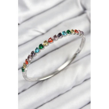 Pirinç Renkli Zirkon Taşlı Kalp Model Gümüş Renk Kadın Kelepçe