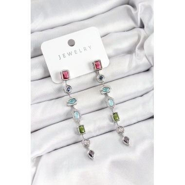 Pirinç Renkli Zirkon Taşlı Sallantılı Model Gümüş Renk Kadın Küpe