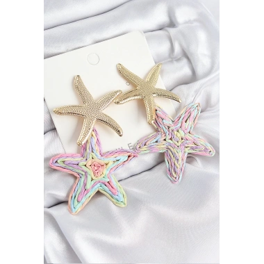 Pirinç Sallantılı Rainbow Deniz Yıldızı Model Gold Renk Hasır Küpe