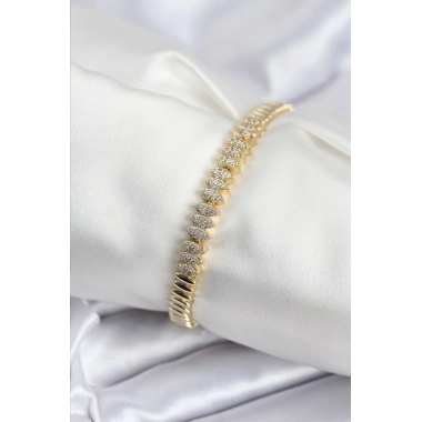 Pirinç VIP Seri Gold Renk Zirkon Taşlı Arpa Model Kadın Bileklik
