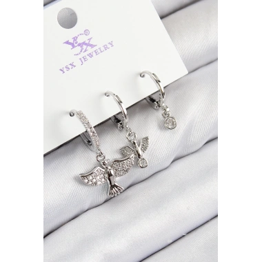 Pirinç Zirkon Taşlı 3lü Kuş Model Gümüş Renk Kadın Küpe