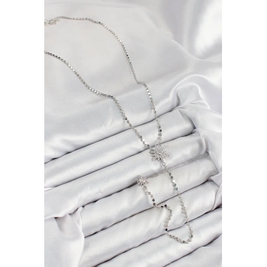 Pirinç Zirkon Taşlı Ezme Zincirli Kutup Yıldızı Model Gümüş Renk Y Kolye