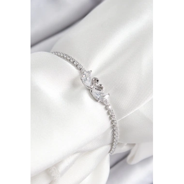 Pirinç Zirkon Taşlı Kuğu Model Gümüş Renk Asansörlü Kadın Bileklik