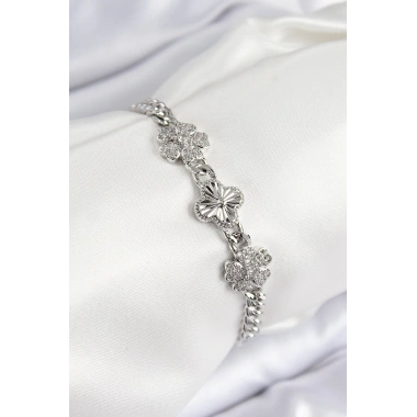 Pirinç Zirkon Taşlı Yonca Model Gümüş Renk Kadın Bileklik