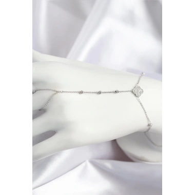 Pirinç Zirkon Taşlı Yonca Model Gümüş Renk Şahmeran