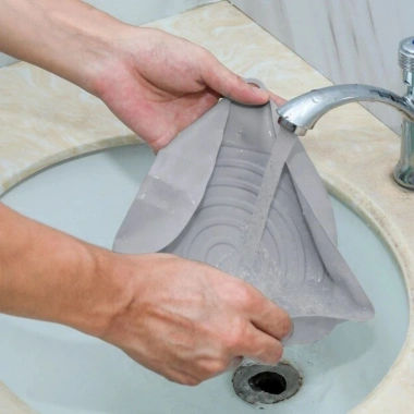 Renkli Isıya Dayanıklı Yıkanılabilir Silikon Fırın Ve Airfryer Kare Model Pişirme Matı 20 Cm (5468)