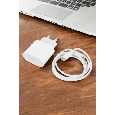 Şarj Aleti İOS 15/15 Pro Max Uyumlu Şarj Adaptörü ve Kablosu