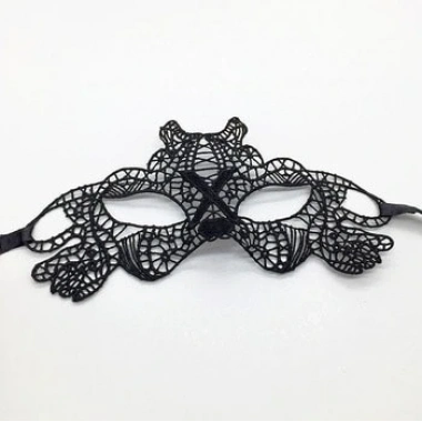 Siyah Dantel İşlemeli Balo Maskesi 11 No