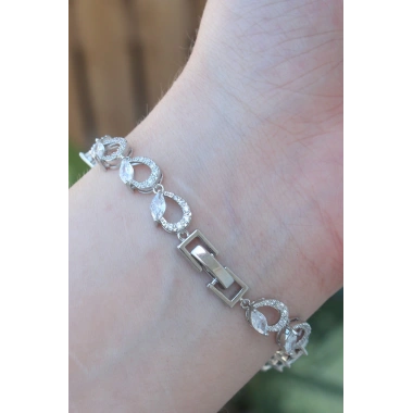 Vip Seri Pirinç Zirkon Taşlı Gümüş Renk Arpa Model Bileklik