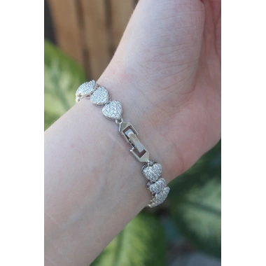 Vip Seri Pirinç Zirkon Taşlı Gümüş Renk Kalp Model Bileklik