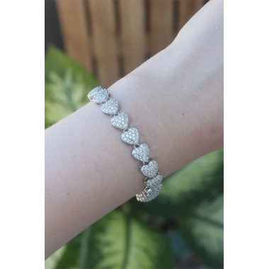 Vip Seri Pirinç Zirkon Taşlı Gümüş Renk Kalp Model Bileklik