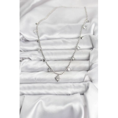 Zirkon Taşlı Kutup Yıldızı Model Pirinç Gümüş Renk Kadın Kolye