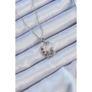 316L Çelik Zincir Gümüş Renk Kırmızı Gül Detay Kedi Figür Zirkon Taşlı Ay Kolye